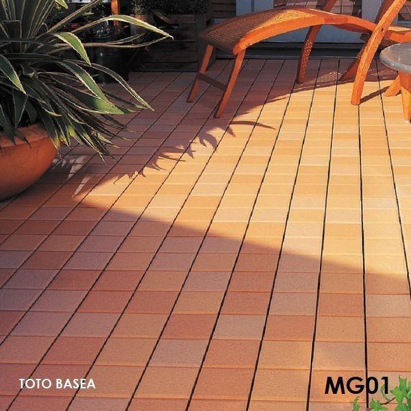 TOTOバーセアMG01（色:サニーべージュ） TOTO ベランダタイル バーセア MG01 サニーベージュ [単品] 300