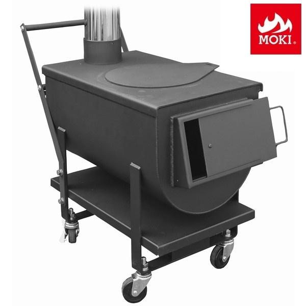 キャスター付きなのでどこでも楽しめるアウトドア薪ストーブです。防災用にもイベントにも大活躍。かまどで炊きたてのご飯をつくったり、天板を外せば焼き芋や串焼きなど、工夫次第で様々なアウトドア料理を楽しめます。サイズ（約）：幅40×奥行89×高さ...