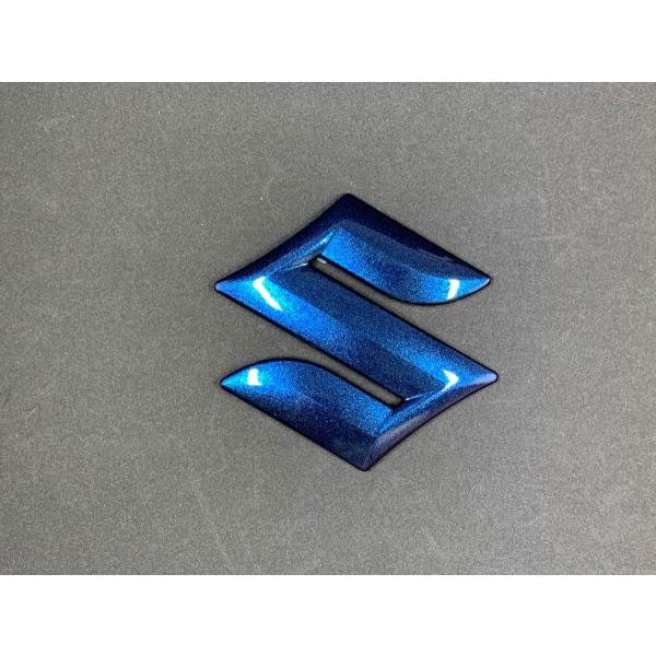 100mm カラーシフト塗装 S エンブレム アルト スイフト