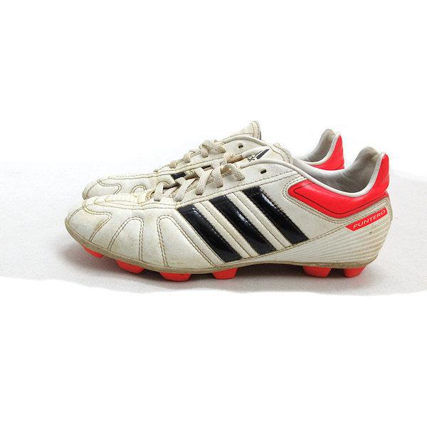 Y 26cm アディダス Adidas Punteroサッカースパイク 固定式 白mens 38 中古 22 02 21 T17 マニライズ ユーズドストア 通販 Yahoo ショッピング