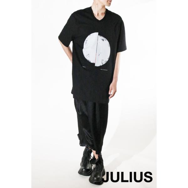 JULIUS 17LE グラフィックプリントオーバーサイズTシャツ BLK/1 1mpact_827cpm1