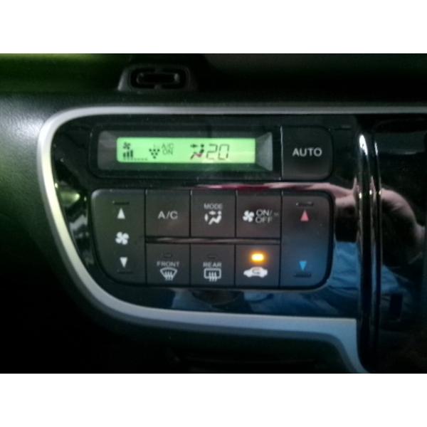 ホンダ　Ｎ　ＢＯＸ＋　JF1　エアコンパネル　No,260217