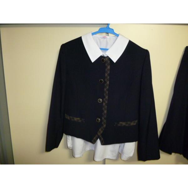 トンボ 青森中央高校 旧型女子制服4点セット 校章付 中古 Buyee Buyee Japanese Proxy Service Buy From Japan Bot Online