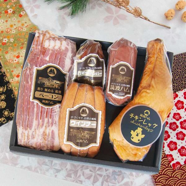 お歳暮 チキンレッグ ギフトセット ともしび 筑波ハム 土日出荷可能 御礼 お祝 内祝 誕生日 高級ハム 茨城県 特産品 肉 御歳暮 チキンレッグ 冬ギフト 骨付き