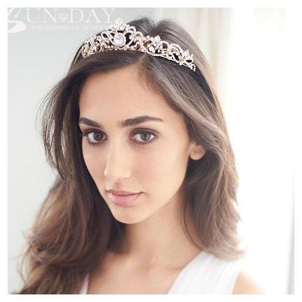 ティアラ ウエディング ブライダル パーティー ジュエリー ブライダル小物 結婚式 花嫁 二次会 発表会 演奏会 ビジュー 持ち込み アクセサリー クラウン ヘッドドレス 髪飾り 花嫁 結婚式 挙式 飾り ヘアアクセサリー カチューシャ 頭...