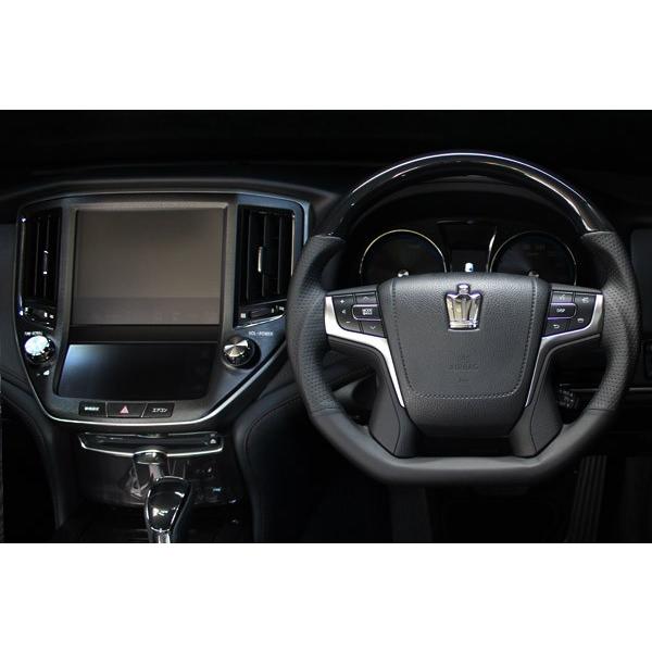 トヨタ（TOYOTA） 【REAL レアルステアリング】トヨタ 210系クラウン