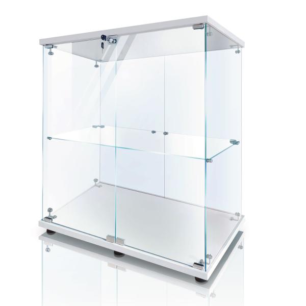 2段式のガラスケース・コレクションケース！強化ガラスを仕様しているため、万が一割れてしまった場合も鋭利な破片ではなく細かな粒状になり大事なコレクションの展示にも安心。カギ付きなので店舗で使用される方にもおすすめです。組み立て・展示・掃除に便...