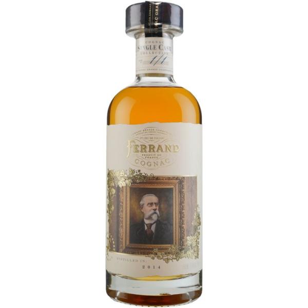 コニャック・フェラン社はコニャック地区で最も古い歴史を持つワイナリーと、蒸留所が協力して、1989年に設立されました。