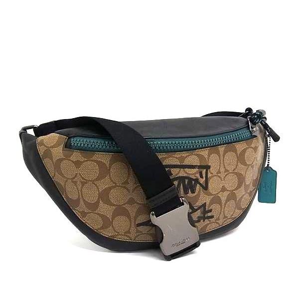 【極美品】COACH ウエストポーチ ボディバッグ シグネチャー レザー PVC ✨極美品♧コーチ☆シグネチャー◇ボディバッグ／ウエストポーチ♡PVC