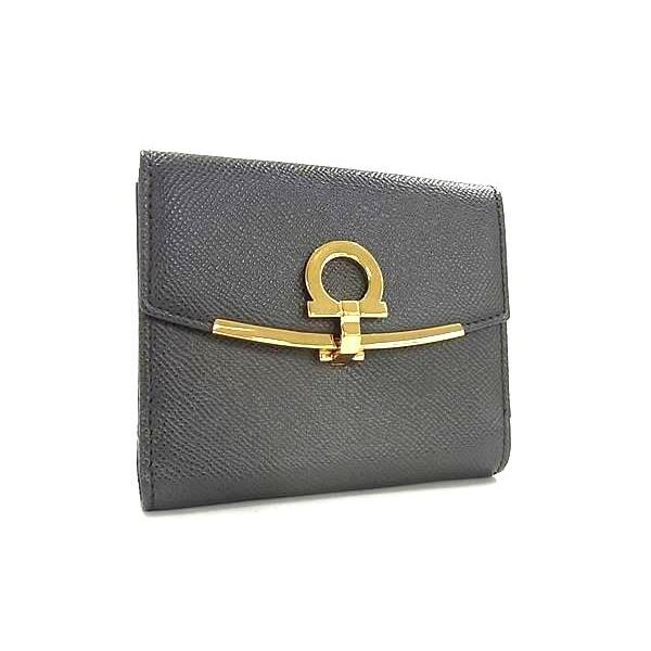 Salvatore Ferragamo フェラガモ 財布 ガンチーニ DP22C877 グレー レザー レディース 二つ折り財布 ゴールド金具 新古未使用展示品【本物保証】 FERRAGAMO（フェラガモ） 財布 ガンチーニ レザー DP-22C877 二つ折り