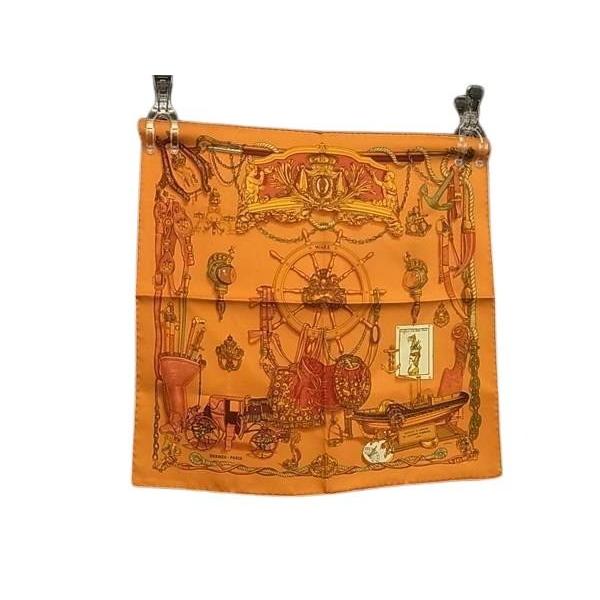 エルメス HERMES スカーフ プチカレ　カレ45 ガヴロッシュ　使用少 HERMES（エルメス） スカーフ カレ45 プチカレ ガヴロッシュ MUSEE