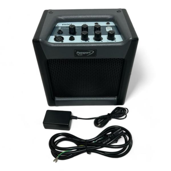 フェンダー Fender ミニアンプ ポータブルPA Passport Mini 100V JPN 