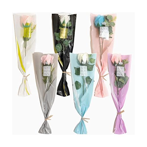 バラだけじゃない。1輪のソープフラワーのバラが造花のグリーンでアレンジされたブーケです。1人分ずつおしゃれなパッケージでラッピング済み。ソープフラワーは花びらが石鹸でできた枯れないお花。しかも蓄光機能があり、光を吸収すると暗い場所でほんのり...