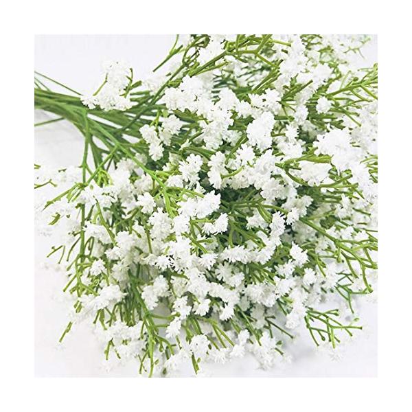 本物そっくりな造花のかすみ草です。　　　　　　　　　　　　　　　　　　　　　　　.茎にワイヤーが入っているため、お好みの角度、ボリュームにアレンジが可能です。花瓶にさしてインテリアとしてはもちろん、アクセサリー、ウェディング用の花冠やブーケ...