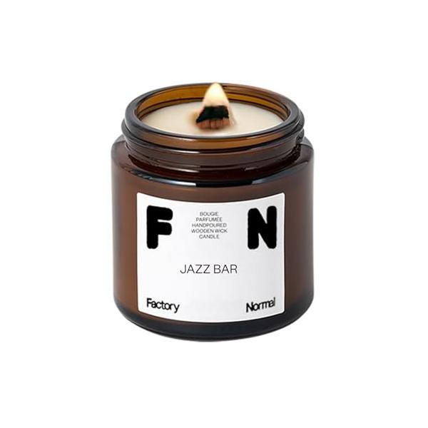 サイズ : 6cm x 6.5cm(105g) / 7cm x 9m(210g) 使用時間 : 15-18時間(105g) / 20-35時間(210g)ドラッグストア:マッサージ・アロマ:アロマキャンドル