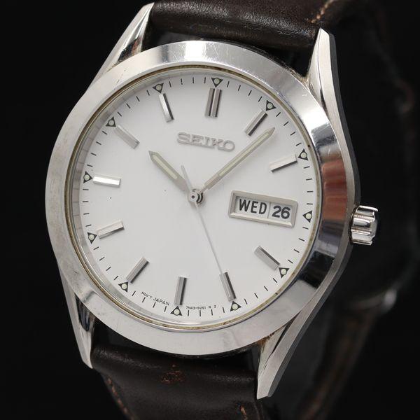 SEIKO 7N43 デイデイト シルバー 美品 稼働 メンズ 腕時計 稼働 セイコー 7N43-9070 QZ シルバー文字盤 デイデイト メンズ腕時計