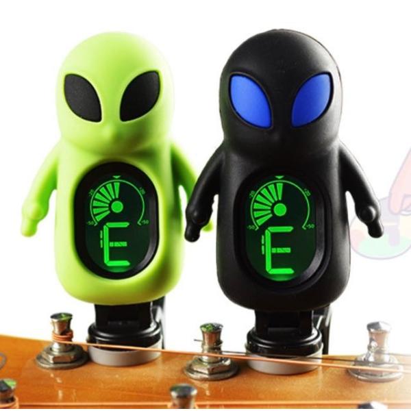 御覧になって頂き有り難う御座います＾＾☆彡☆チューニングモード彡 【クロマチック/ギター/ベース/バイオリン/ウクレレ】☆カラー彡 【ブラック、グリーン】☆商品説明彡 ギターやベースのヘッドなどにつけておける邪魔にならないクリップタイプのチ...