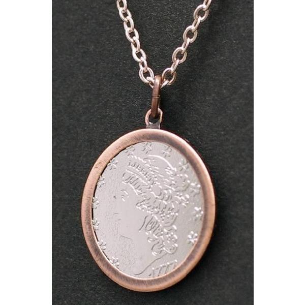 ■チェーン：喜平　銅ブロンズメッキ 40cm■本体：真鍮ニッケルメッキ■枠：銅ブロンズメッキ