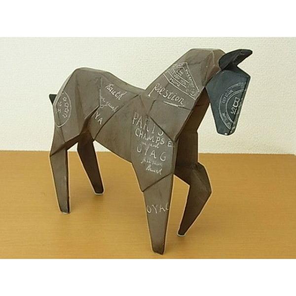 ウマ　馬　午　オブジェ　置物　木製 ウマ馬午オブジェ置物木製