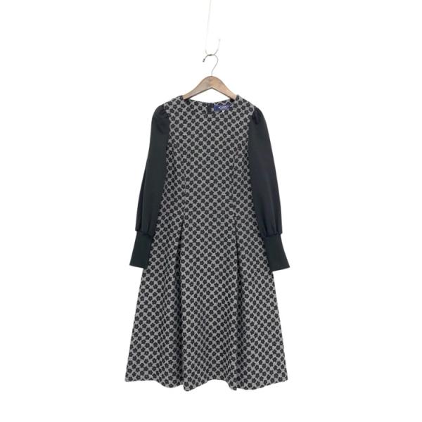 M'S GRACY エムズグレイシー ふくれ小花 袖ニットワンピース ブラック