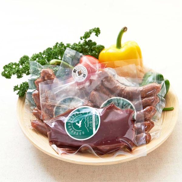 ●八ヶ岳の自然で育った熟成鹿モモ肉とソーセージのセットです。●八ヶ岳ジビエ今まで地元の飲食店でしか食べられなかった熟成鹿モモ肉と高品質の鹿肉で作ったソーセージ２種のセット販売です。【商品情報】■商品内容：計2点（もも肉＋ソーセージ1種類）モ...