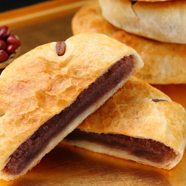 【特徴】道産の小豆あんをパイで包み、甘さをおさえしっとりした口あたりに仕上げました。グルメの大地、北海道を代表する銘菓です。 【商品名】ノースマン 【内容量】5個入「2箱セット」 【原材料】小豆・砂糖・バター・マーガリン・還元水飴・水飴・食...