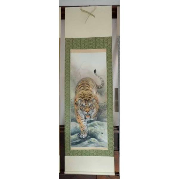 【新品】掛軸 『猛虎之図』国光 真作　虎　タイガー 楽天市場】掛け軸 猛虎之図 (葛谷聖山) 送料無料 【掛軸】【一間