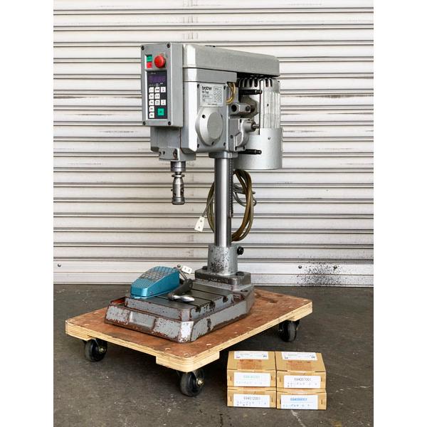 brother/ブラザー工業 自動タッピング盤 BT61-511 Hi-Tap brother/ブラザー工業 自動タッピング盤 BT61-511 Hi-Tap