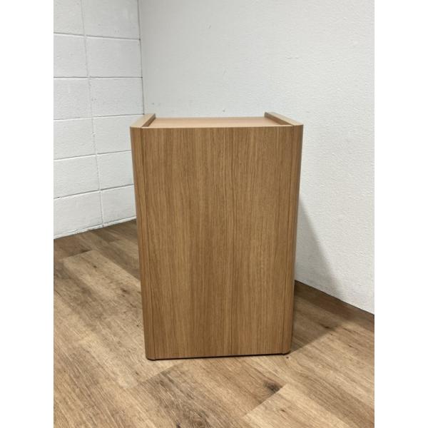 ■管理番号：2200000105116■メーカー：オカムラ■型番：4303AF MK18■カラー：ナチュラル /ネオウッドミディアム■外形寸法：W450 x D450x H700mm■規格・仕様：棚板1枚※上記は型番などから調べたデータを抜...