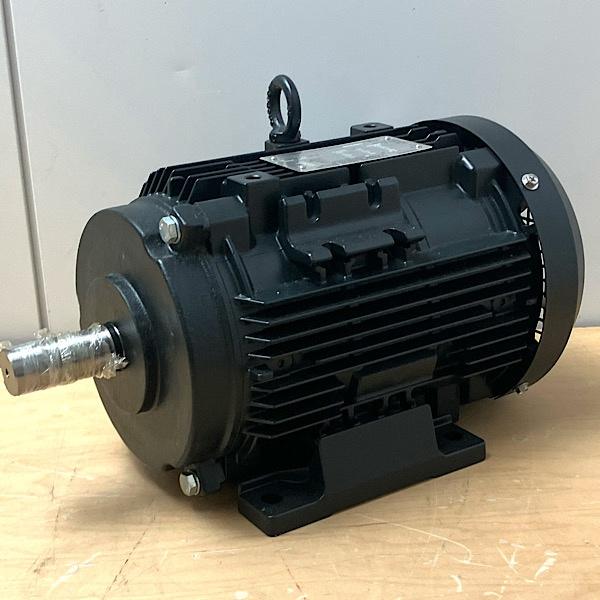 新品、未使用品　TOSHIBA 3相モーター 中古】TOSHIBA/東芝 三相全閉外扇モーター IKH3-FBKAW21E 4極 2.2kW 三