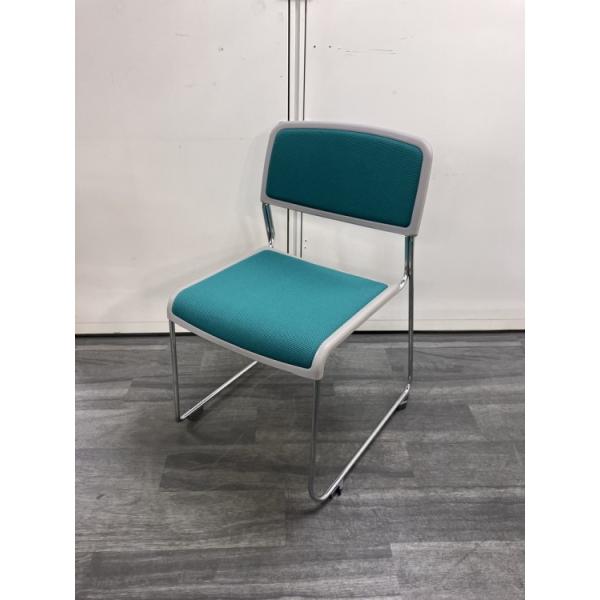 ■管理番号：2200000113902■メーカー：コクヨ■型番：CK-S890■カラー：グリーン /フォレストグリーン■シリーズ：CK-890シリーズスチール脚タイプです。 軽量で移動も比較的楽に行えます。■座面の高さ：SH435mm■座面...