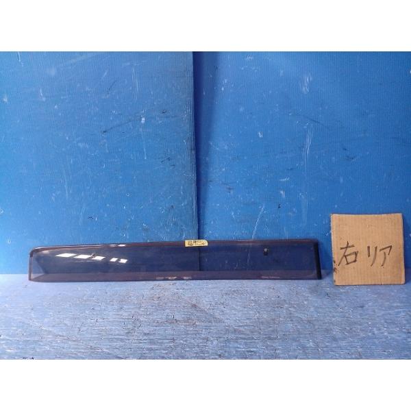 タント DBA-L375S 右リアドアバイザー 　純正品番08615-K2004 管理番号AC9453