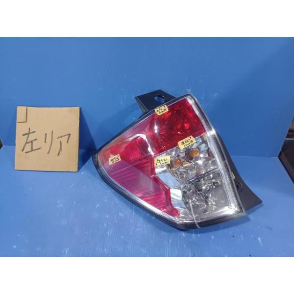 フォレスター DBA-SH5 左テールランプ ブレーキランプ ストップランプ