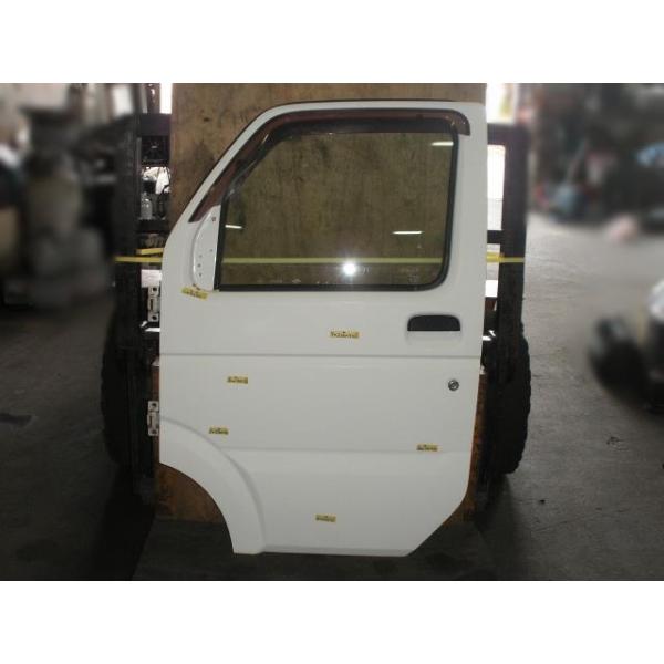 キャリイ キャリィ EBD-DA63T 左フロントドア カラー番号26U スペリア