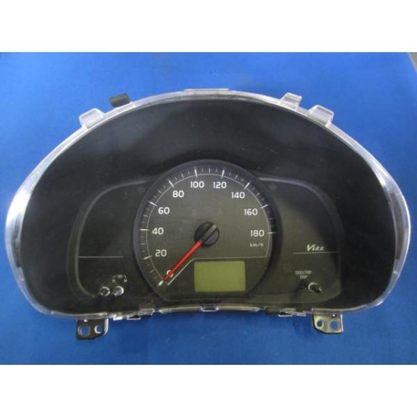 ヴィッツ DBA-NSP130 スピードメーター 純正品番83800-5CB31 管理番号