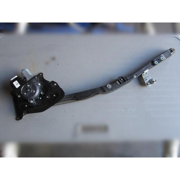 タント DBA-LA600S 左パワースライドドアモーター 純正品番85006-B2020