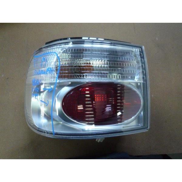 ダイハツ　タント　テールランプ　純正　左 タント CBA-L350S 左テールランプ ブレーキランプ ストップ