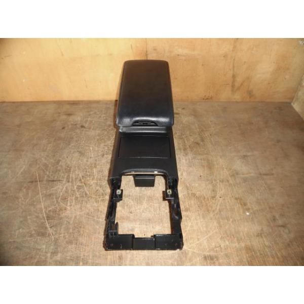 スカイライン（日産） スカイライン CBA-CPV35 コンソールボックス