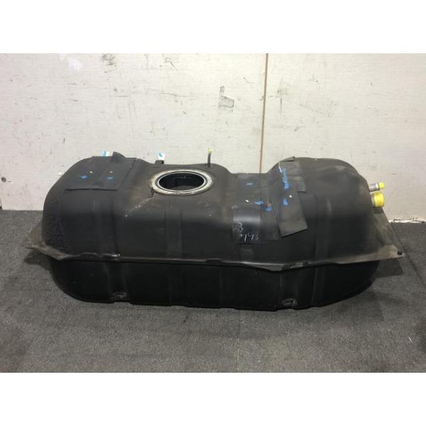 NV350キャラバン CBF-VR2E26 フューエルタンク フェールタンク 燃料