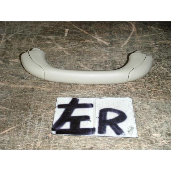 専用 ポルテ CBA-NNP10 左リアアシストグリップ 純正品番74611-52010-A0