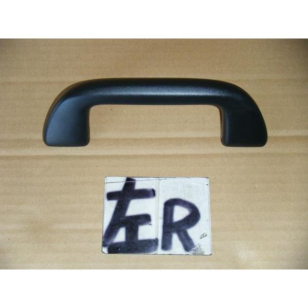 N-BOX DBA-JF3 左リアアシストグリップ 純正品番83240-TTA-J01ZB 管理