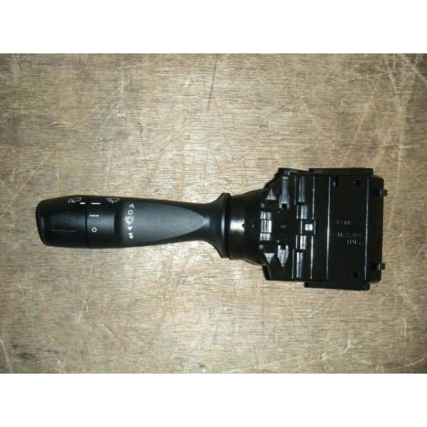 ムーヴ DBA-LA150S ワイパースイッチ 　純正品番84652-B2130 管理番号AA7311