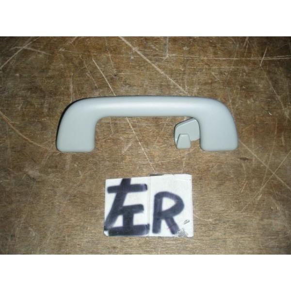 プリウス DAA-ZVW30 左リアアシストグリップ 　純正品番74610-52030-B1 管理番号AA7529