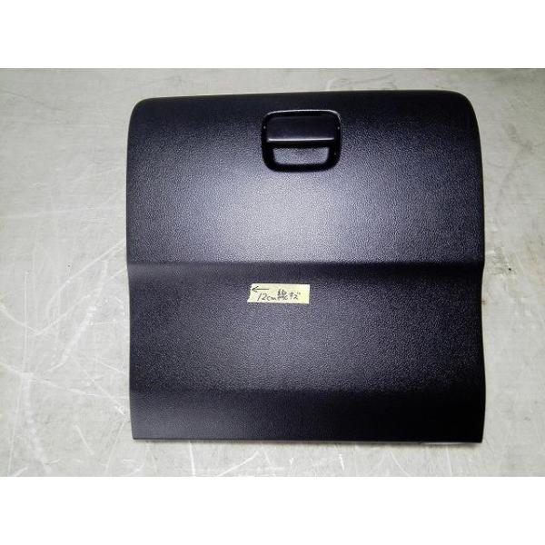 **** 商品説明を必ずご確認ください ****部品管理番号：250717000170210メーカー純正品番：77500-TY0-013ZB部品名：グローブBOX部品メーカー品番：77500-TY0-00-21部品区分：リサイクル品管理品番...