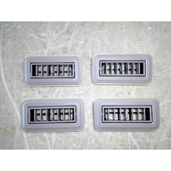 ステップワゴン DBA-RK5 リアエアコン吹き出し口 4個セット　純正品番83229-SLJ-003ZC 管理番号AD0309
