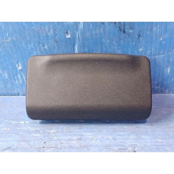 ミニキャブ GBD-U61V 灰皿 　純正品番MR489307 管理番号AC9429