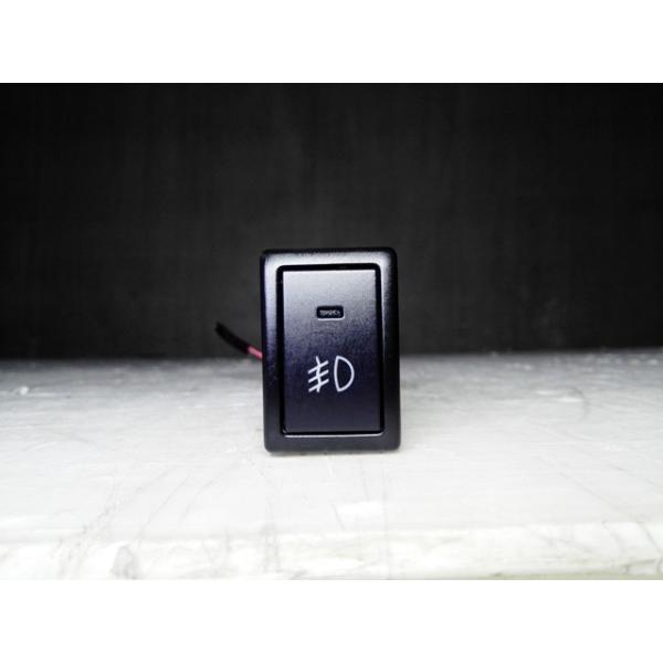 ハスラー DBA-MR31S フォグランプスイッチ 　純正品番37270-81J01 管理番号AC9975