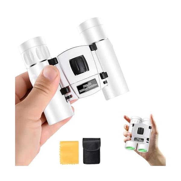 パッケージ個数:1・??どの席からでもアーティストを満足に見られるコンサートでは、大切なクイズをできるだけ近くで見たいもの。そんな願いを双眼鏡が叶えます！倍率20倍の手持ち双眼鏡なら、スタジアムやドームなど広い会場でも手ブレを気にせず観戦で...