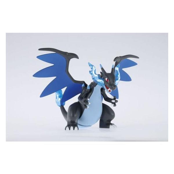 ■メガリザードンXがポケプラで登場。■しっぽを上げて威嚇、上空を見上げて咆哮。カッコイイポーズで遊びつくそう。■付属の台座で大空を飛行するポーズも可能。成形品×3、ホイルシール×1、組立説明書×1Copyright BANDAI SPIRITS