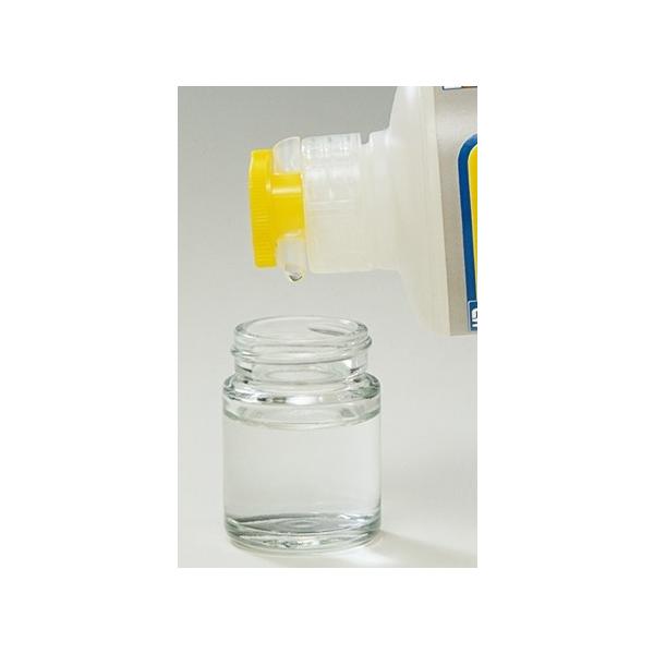 Mr.うすめ液 大・特大のボトル用の注ぎ口です。塗料皿やビンに移す際のタレを防ぎます。また、閉状態での密閉性も確保しています。色分けされたキャップで、種類の見分けを容易にしています。Copyright GSI Creos Hobby Dept.